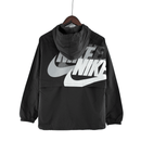 Corta Vento Nike SportWear - Preto